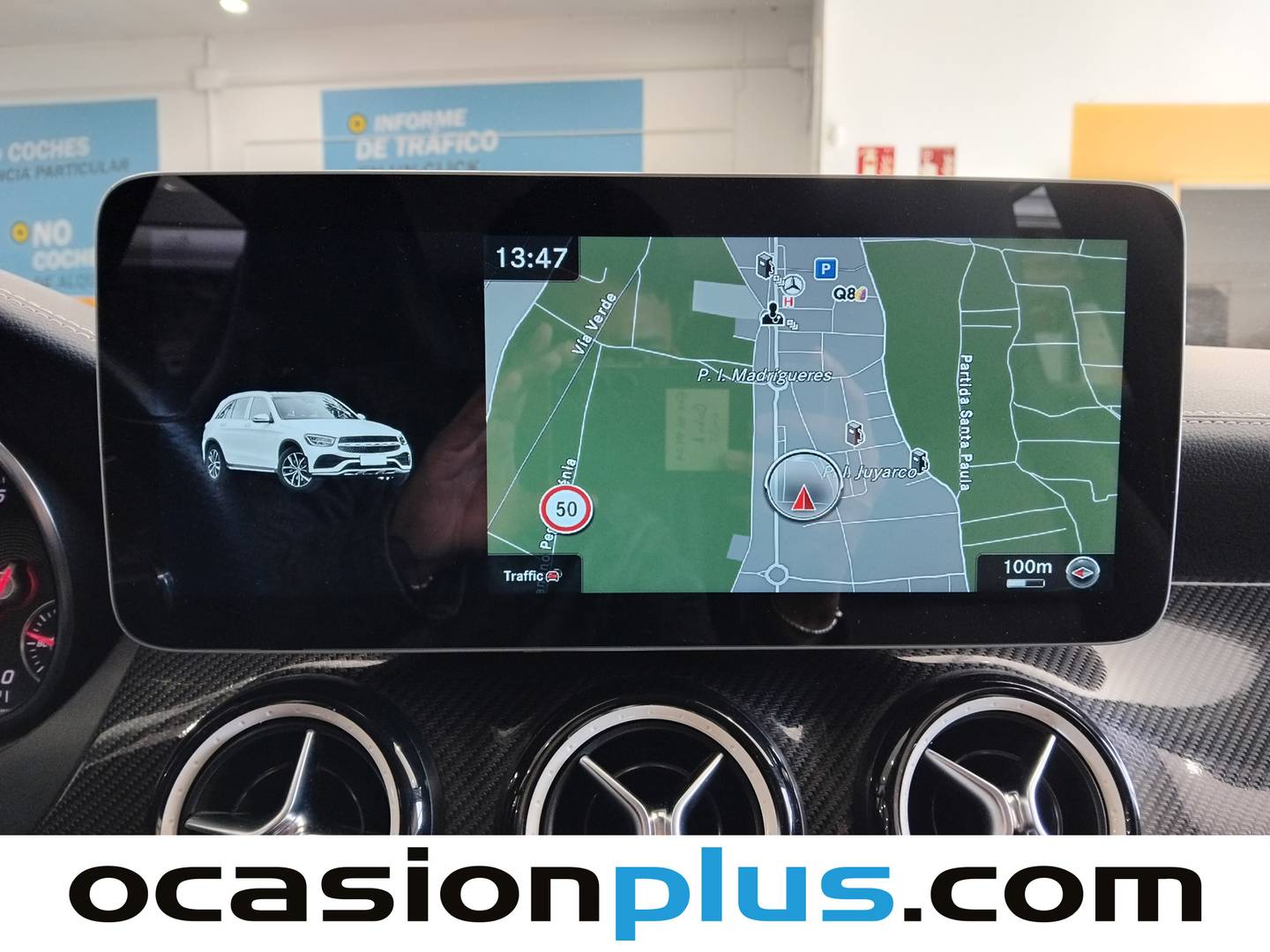 Equipamiento del Mercedes GLA Mercedes-Benz GLA 180 (122 CV)