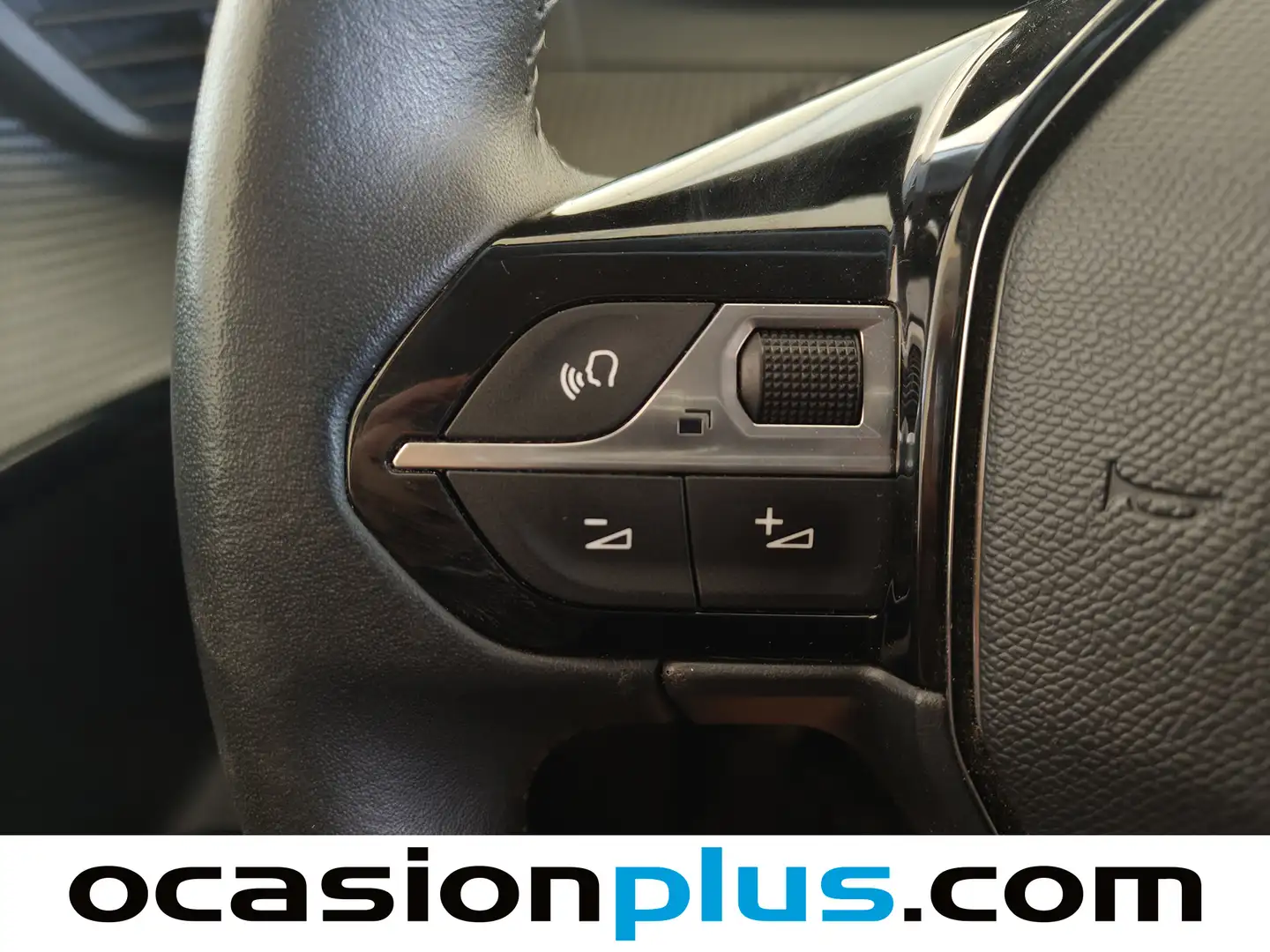 Foto Peugeot 208 Peugeot 208 PureTech 100 Allure (100 CV)