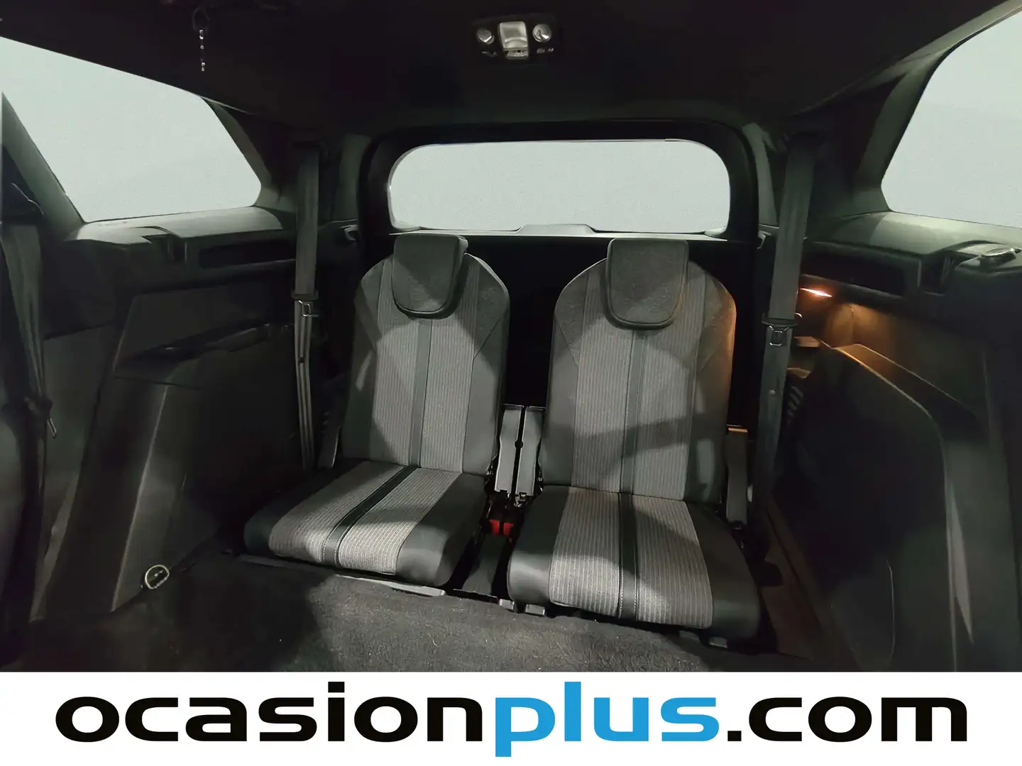 Foto Peugeot 5008 Peugeot 5008 PureTech 130 S&S Allure Pack EAT8 (130 CV) 7 Plazas