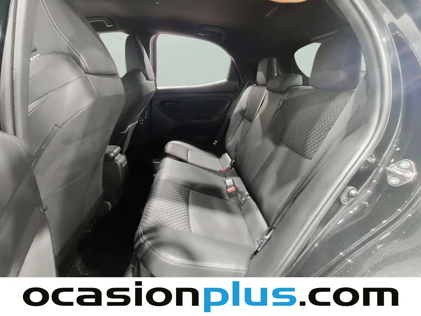 Foto Toyota Yaris Toyota Yaris 120H Style (116 CV)