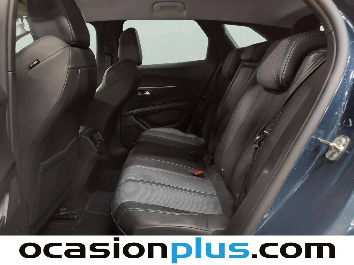 Foto asientos traseros Peugeot 3008 Peugeot 3008 BlueHDI 130 S&S Allure EAT8 (130 CV)