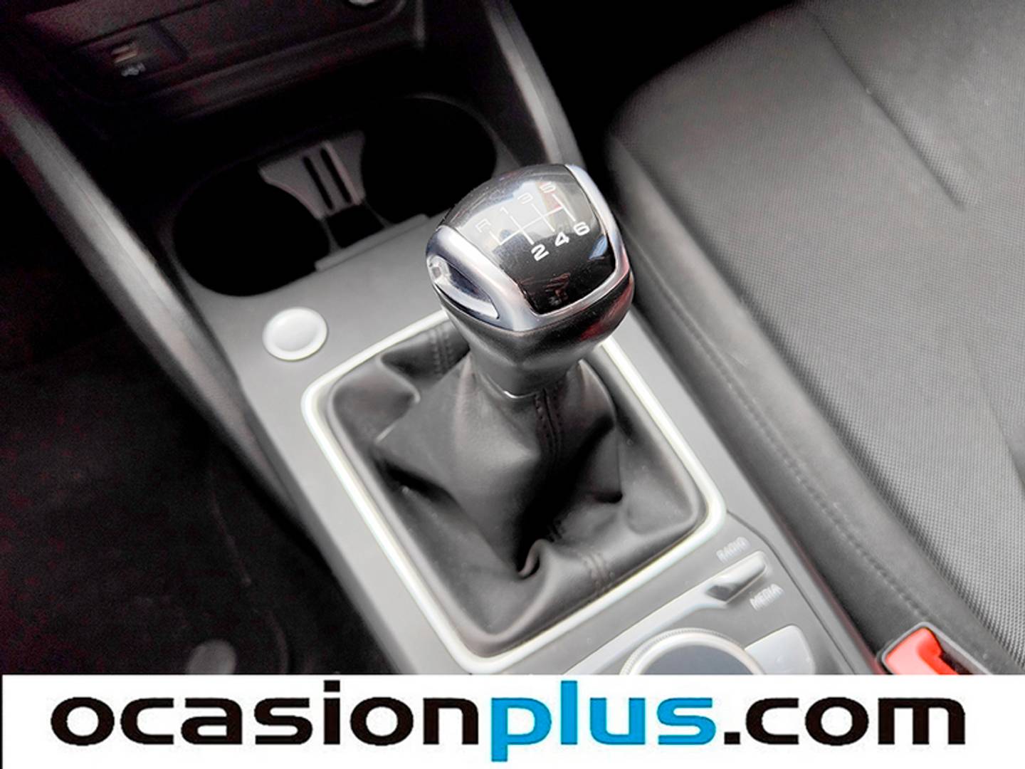 Foto Audi Q2 Audi Q2 Advanced 30 TDI (116 CV)