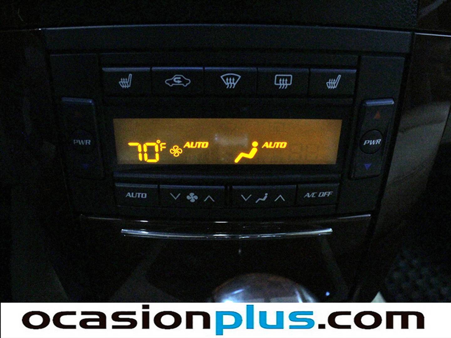 Cadillac SRX Cadillac SRX 4.6 V8 Sport Luxury AUTO (325 CV) 7 PLAZAS de segunda mano
