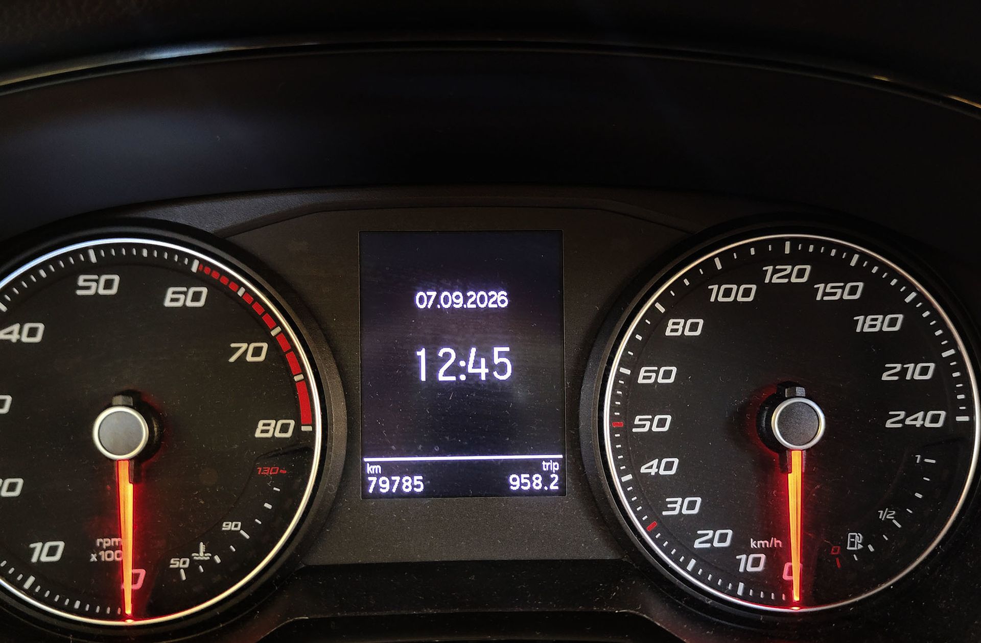 SEAT Arona 1.0 TSI Style Go2 - foto 9