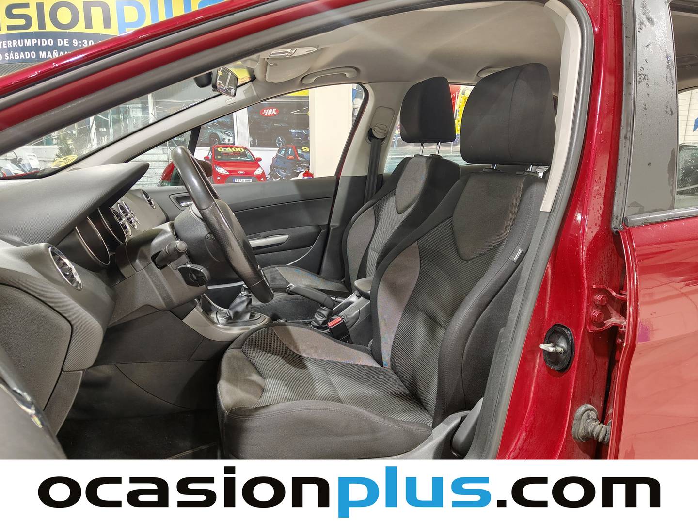 Foto Peugeot 308 Peugeot 308 1.6HDI FAP Sportium 6 vel. (112 CV)