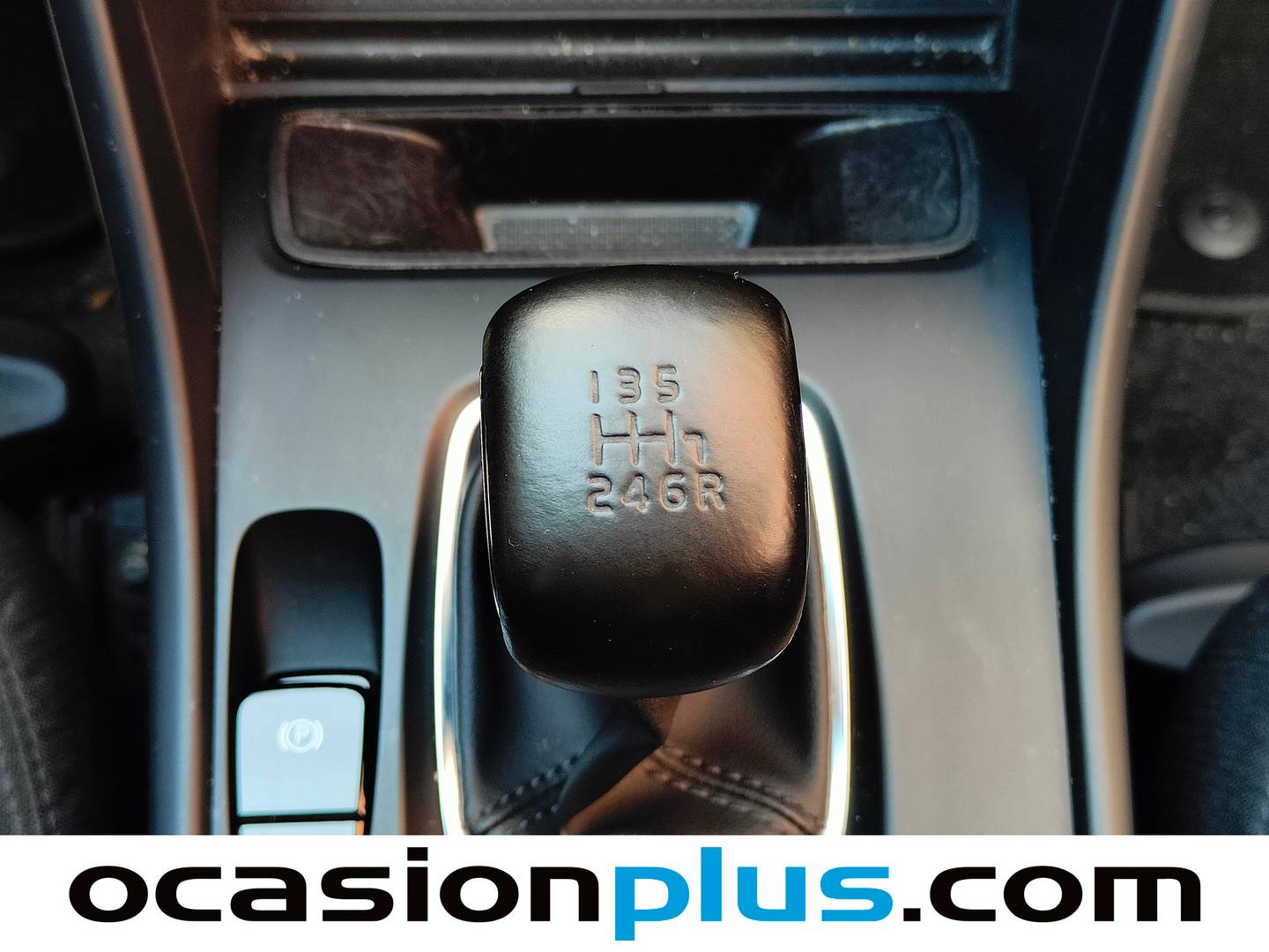 Volvo XC40 Volvo XC40 T3 Momentum Core (163 CV) de segunda mano