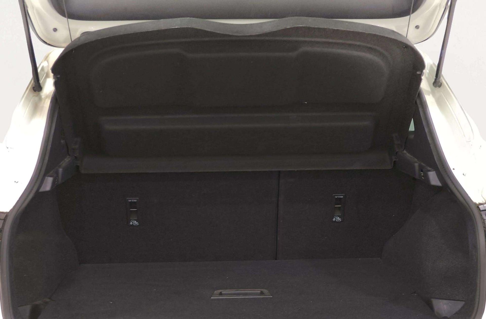Nissan Qashqai DIG-T 115 N-Connecta 4x2 - foto 15