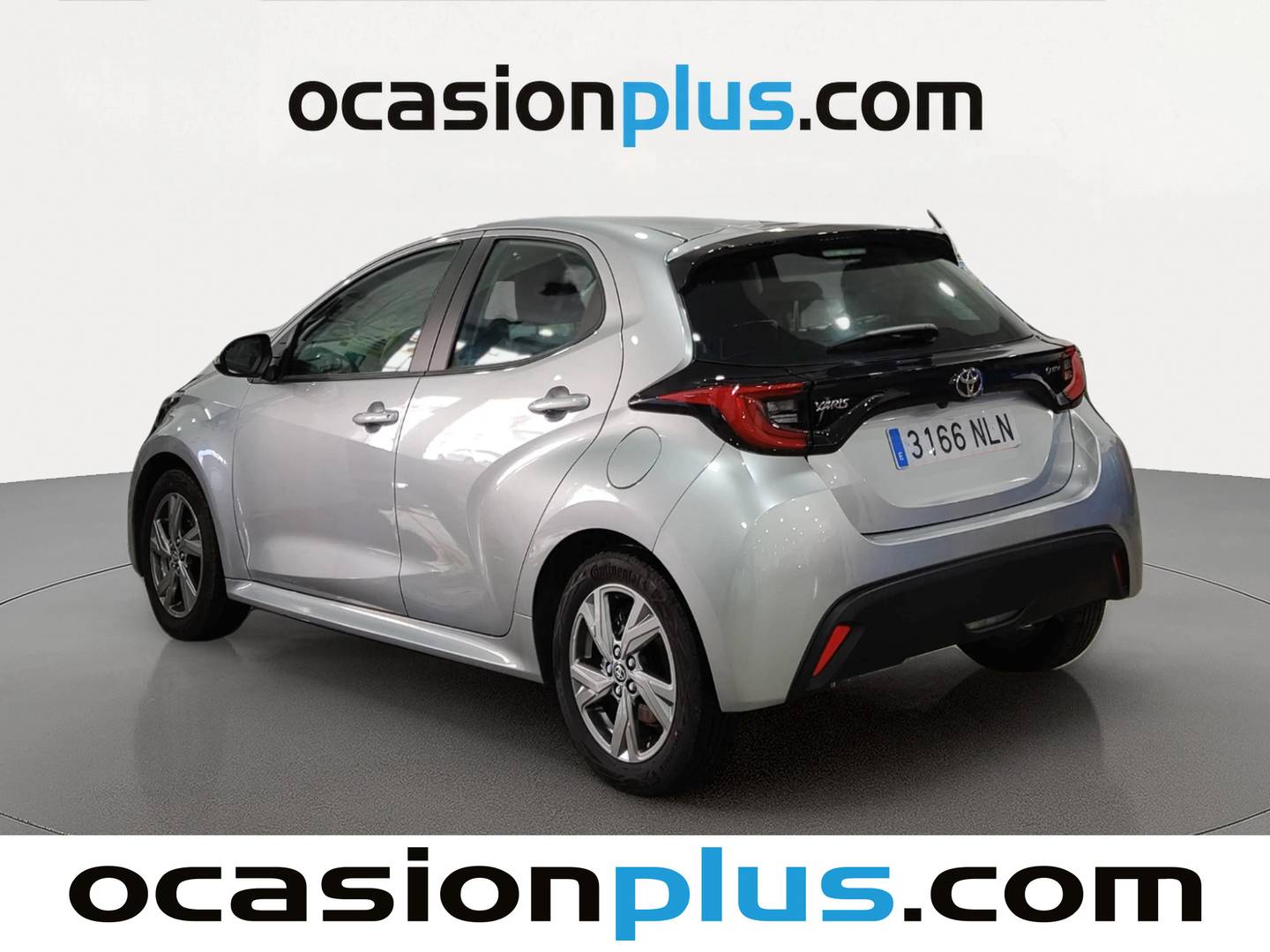 Foto trasera Toyota Yaris Toyota Yaris 120H Active Plus (116 CV) izquierda