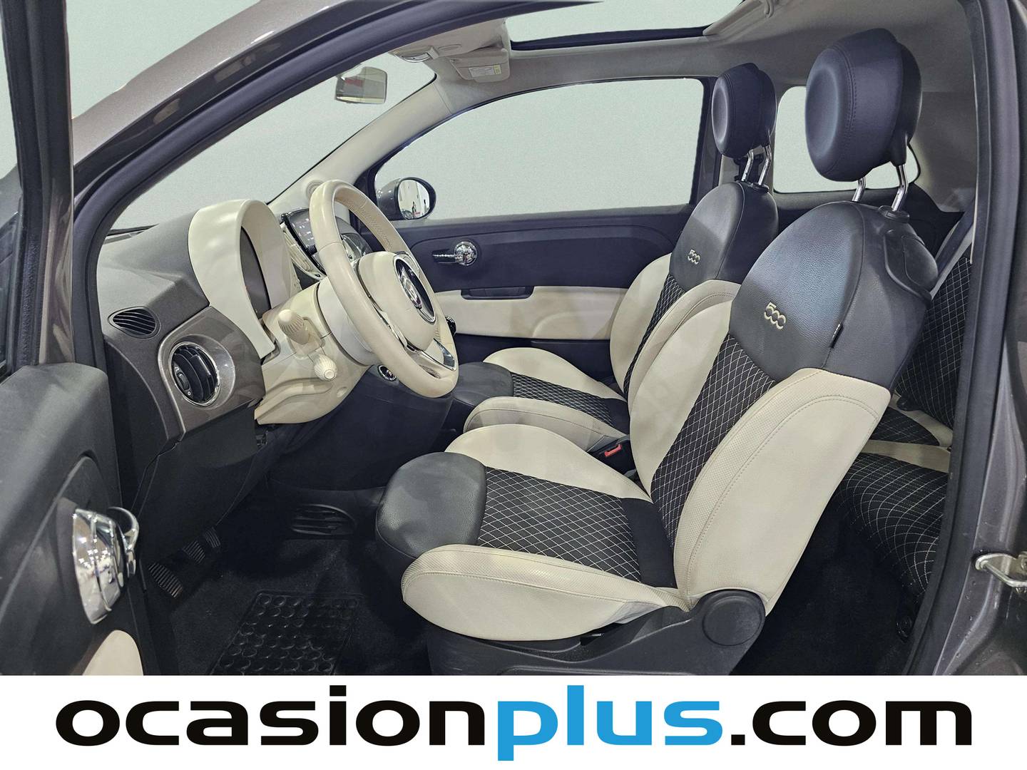 Foto asientos delanteros Fiat 500 Fiat 500 1.0 Hybrid Dolcevita (70 CV)