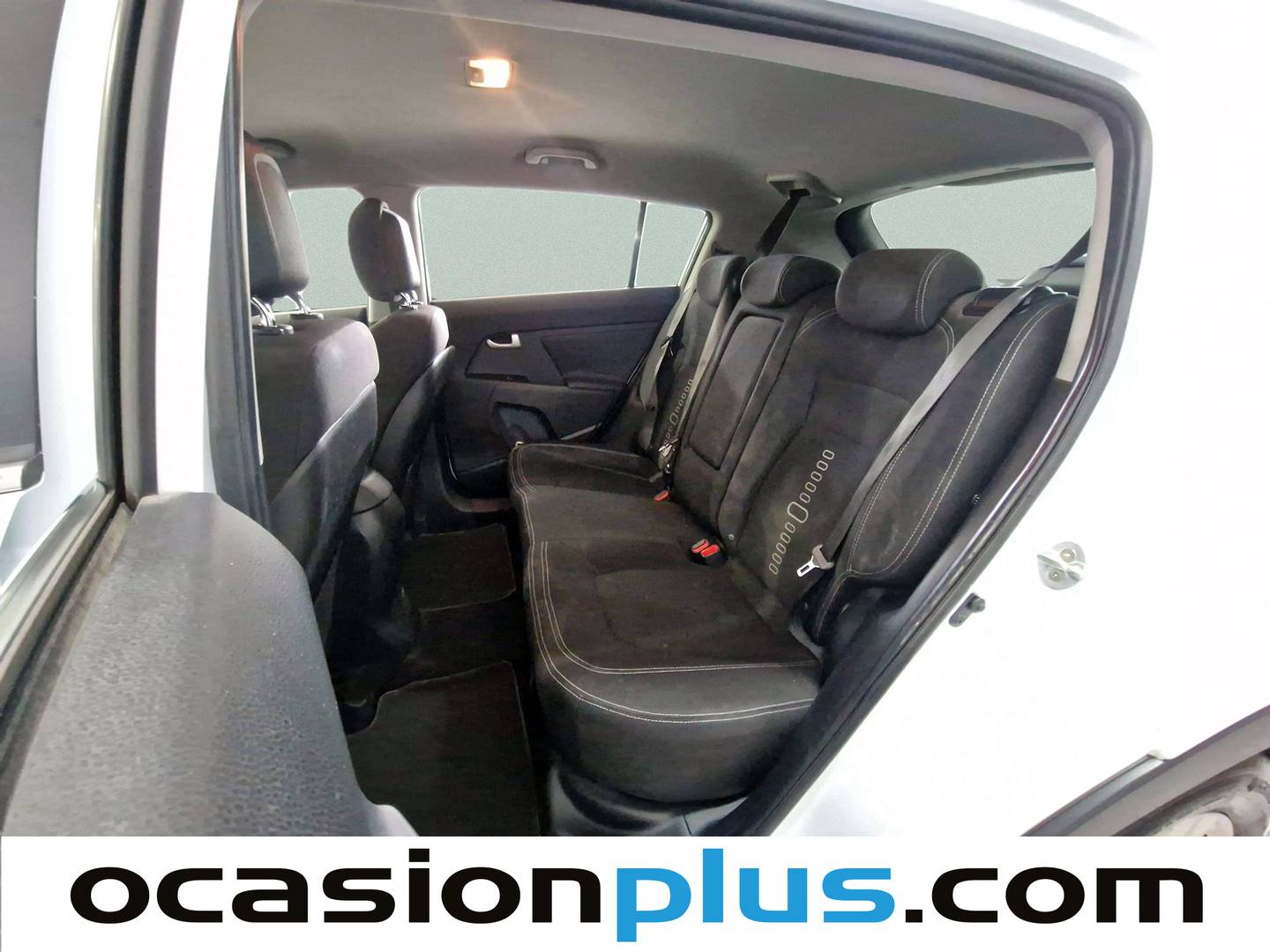 Foto asientos traseros KIA Sportage KIA Sportage 1.7 CRDI VGT Drive 4x2 (115 CV)