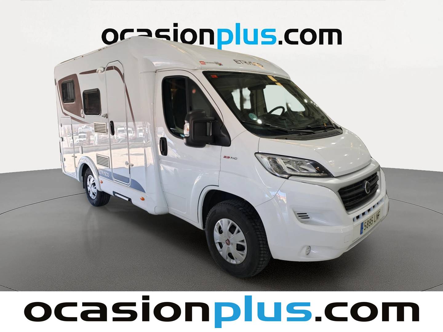 Foto delantera Etrusco V5900 Etrusco V5900 DB 2.3 (140CV) 4 Plazas derecha