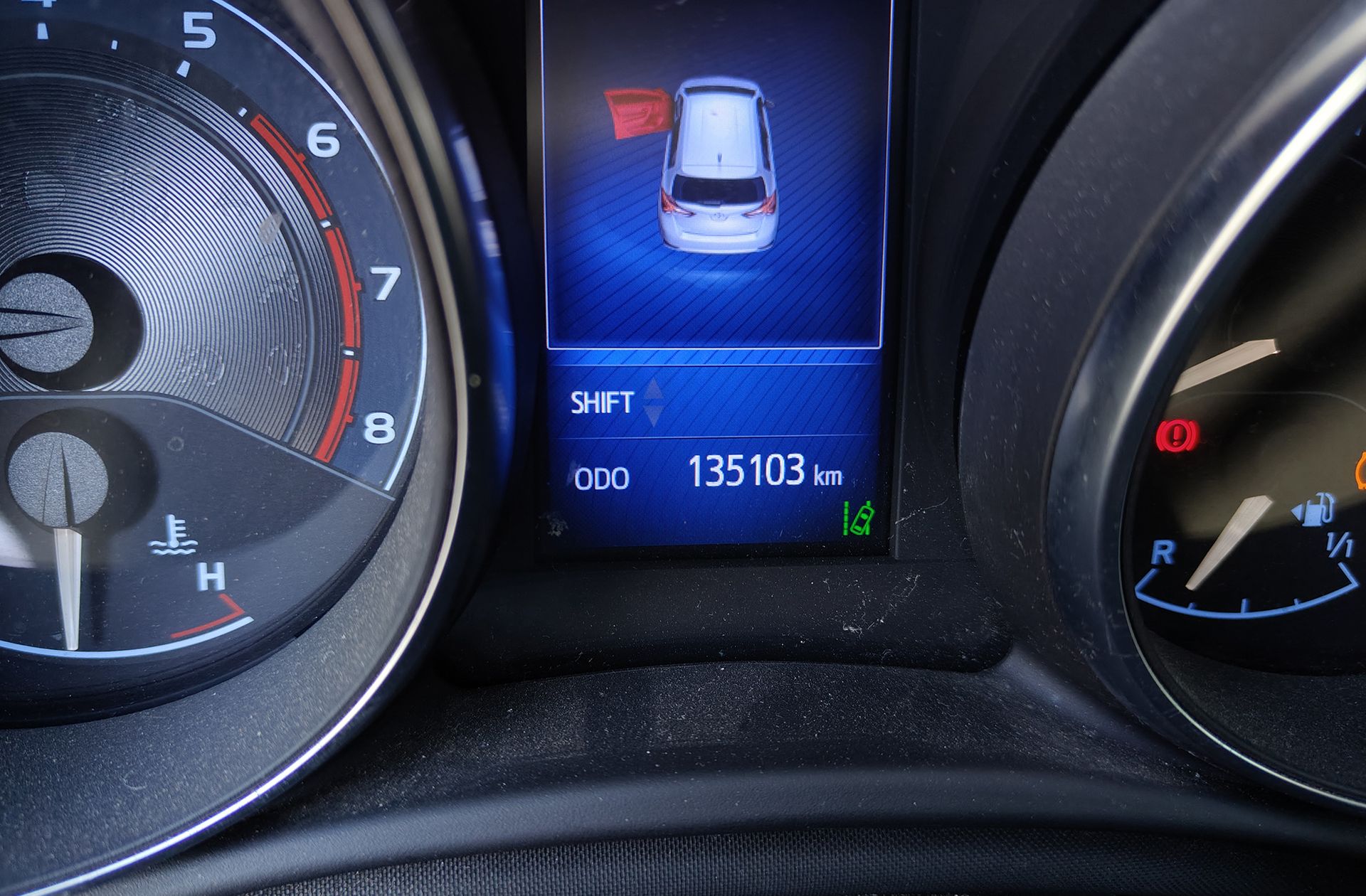 Toyota Auris 120T Active - foto 8