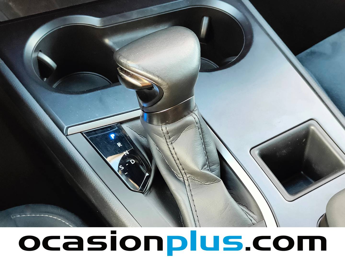 Lexus UX Lexus UX 250h Business 2WD (184 CV) de segunda mano
