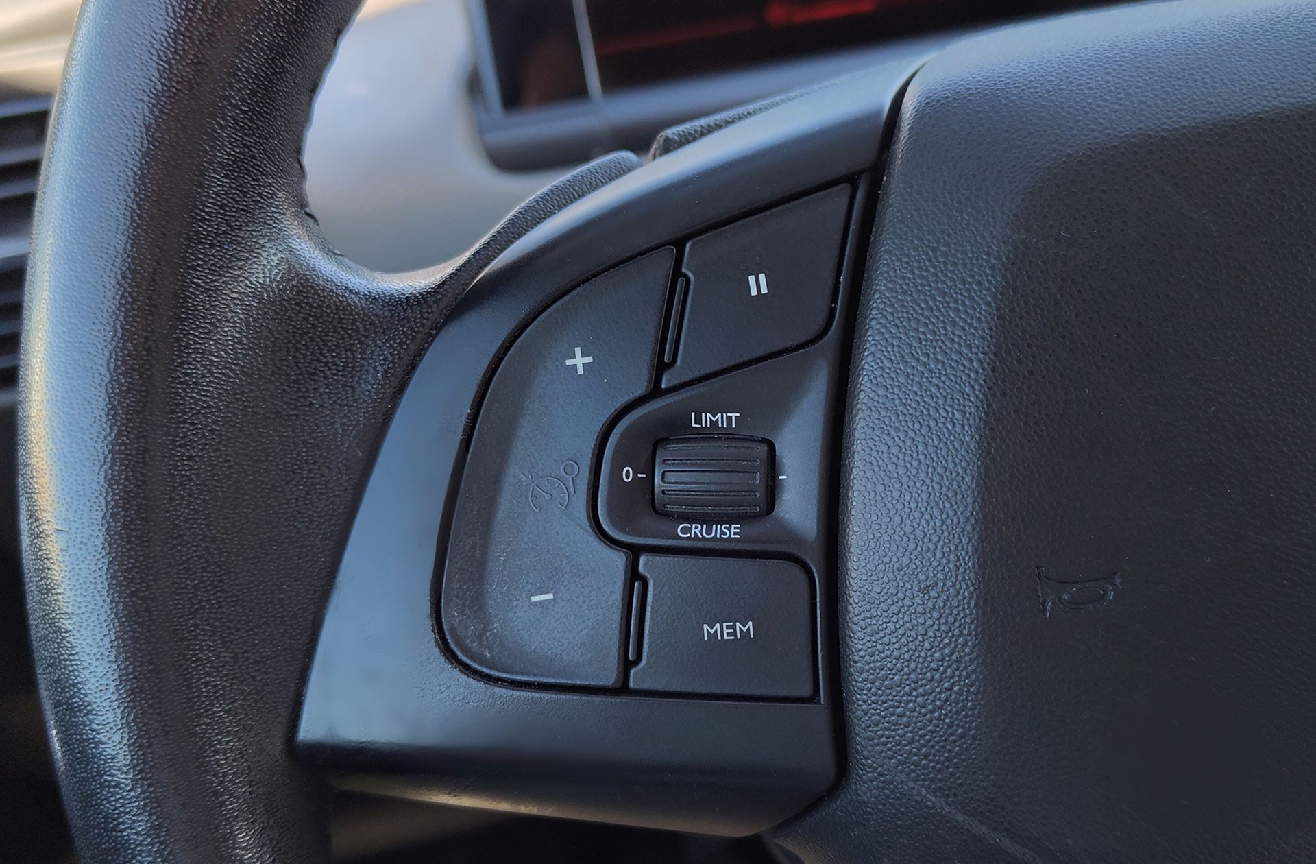 Citroën C4 Cactus PureTech 110 Feel - foto 23