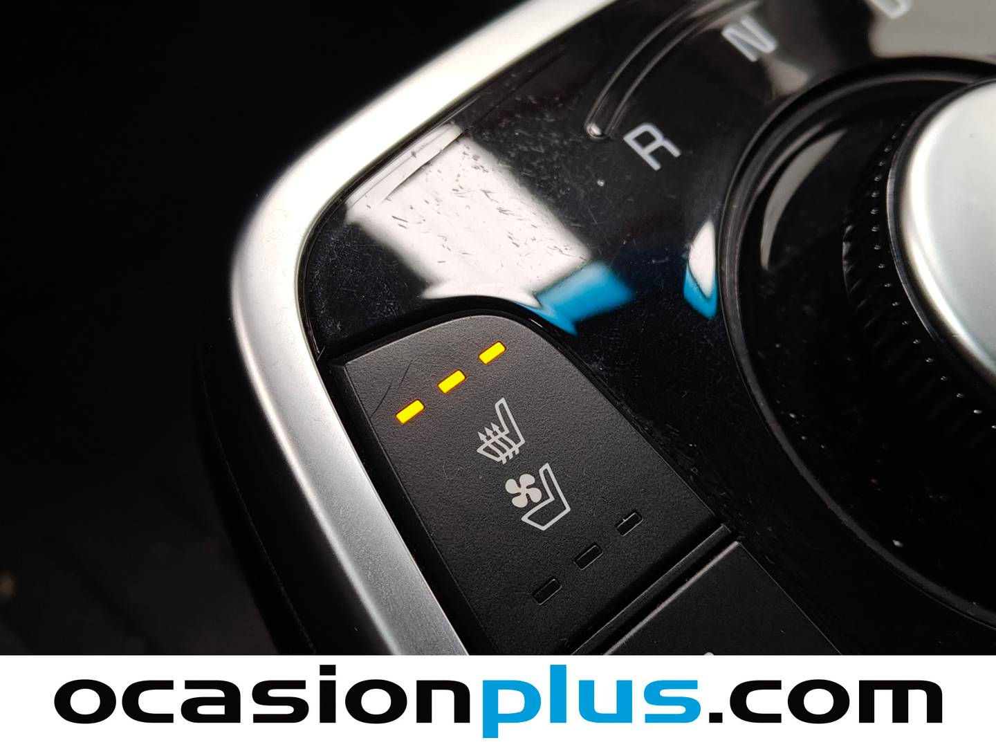 Extras y acabados del KIA e-Niro KIA e-Niro Emotion (Long Range) (204 CV)