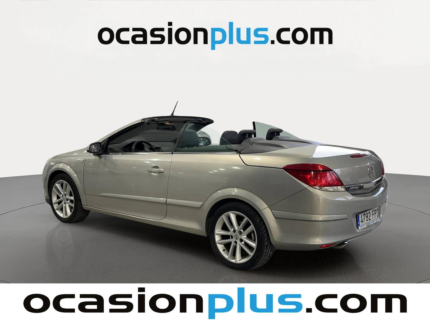 Foto trasera Opel Astra Opel Astra 1.8 Twin Top Cosmo (140 CV) izquierda