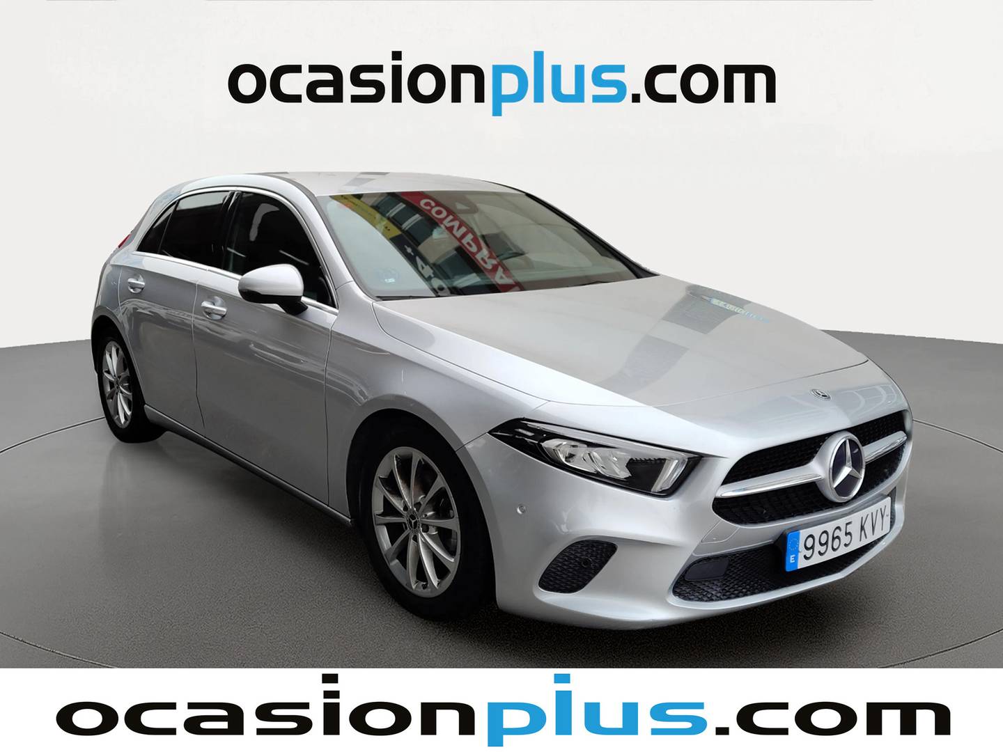 Foto delantera Mercedes Clase A Mercedes-Benz Clase A 180 d (116 CV) derecha