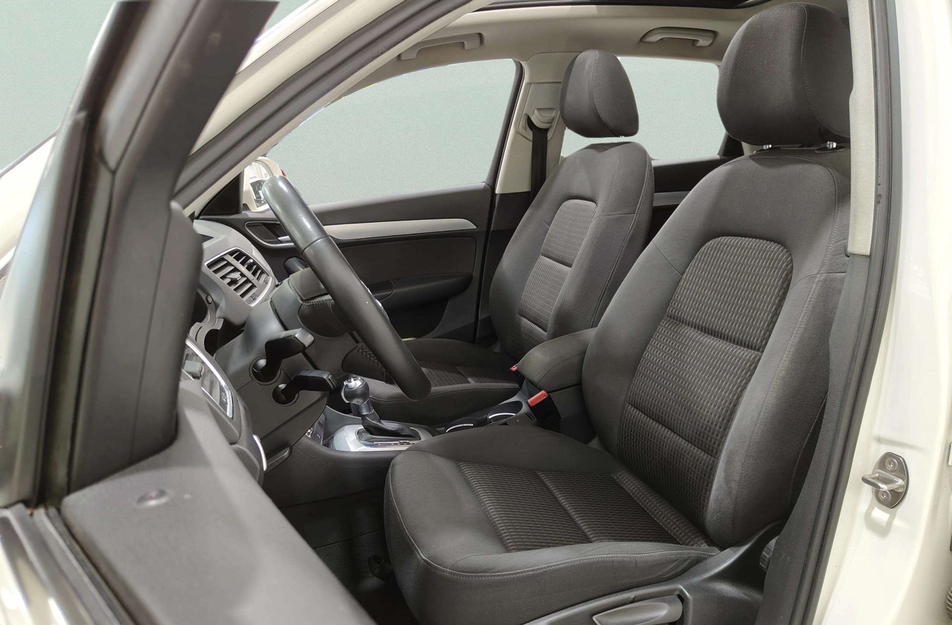 Audi Q3 Ambiente 2.0 TDI quattro S tronic - foto 10