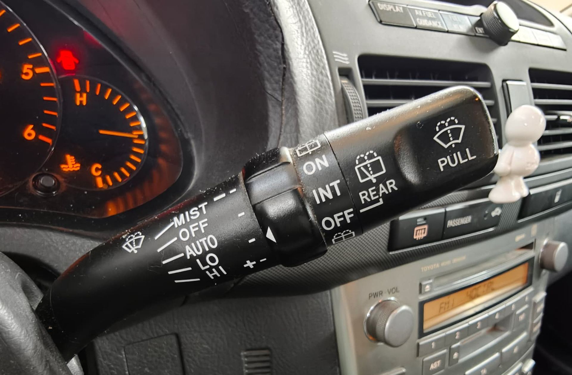 Toyota Avensis 2.0 D-4D Wagon Sol - foto 22