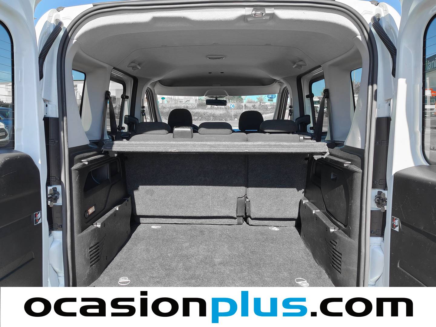 Fotos maletero Fiat Doblò Cargo Fiat Dobló Cargo 1.6 Multijet SX (90 CV)