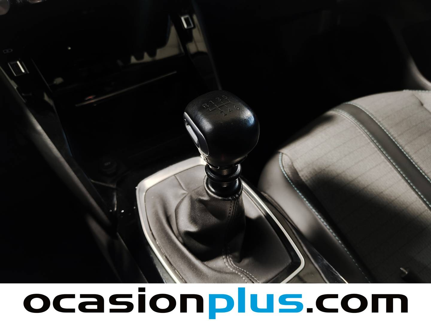 Foto Peugeot 208 Peugeot 208 PureTech 100 Allure (100 CV)