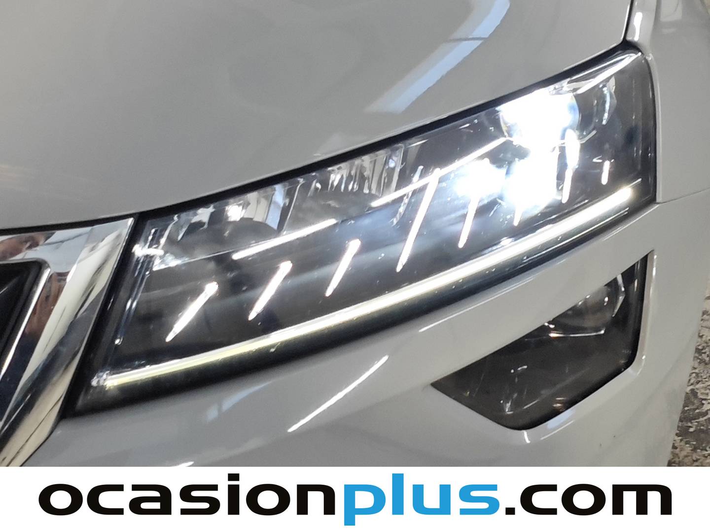 Foto Skoda Karoq Skoda Karoq 1.5 TSI ACT Ambition DSG (150 CV)