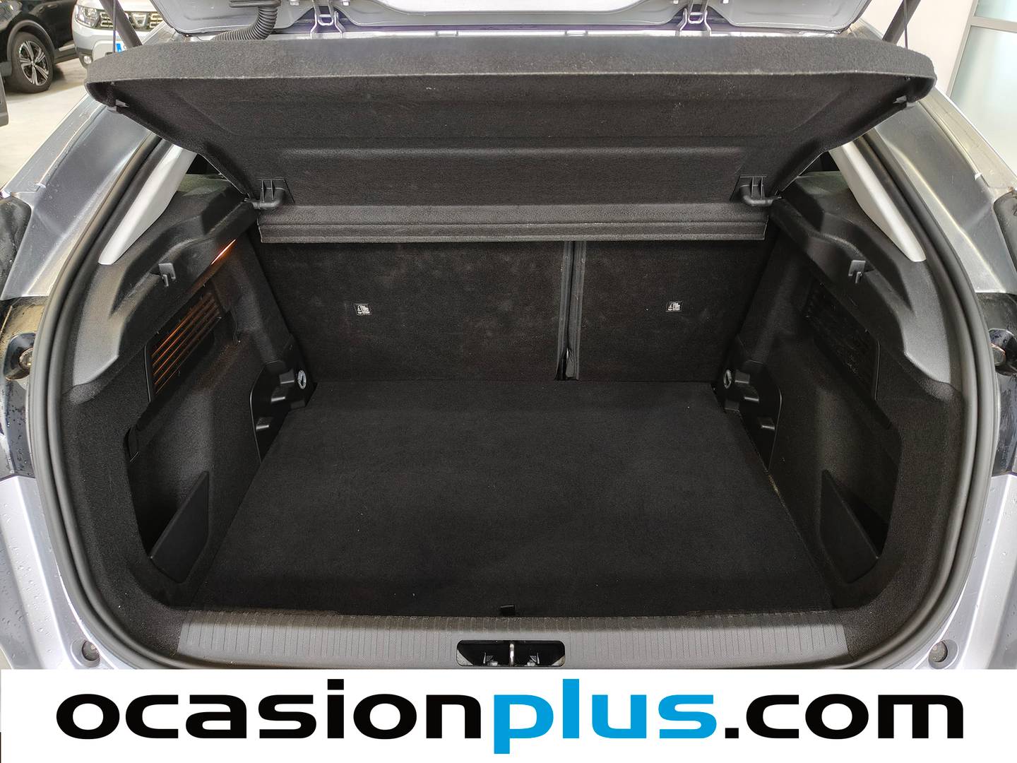 Fotos maletero Citroën C4 Citroën C4 PureTech 130 S&S 6v Feel Pack (130 CV)