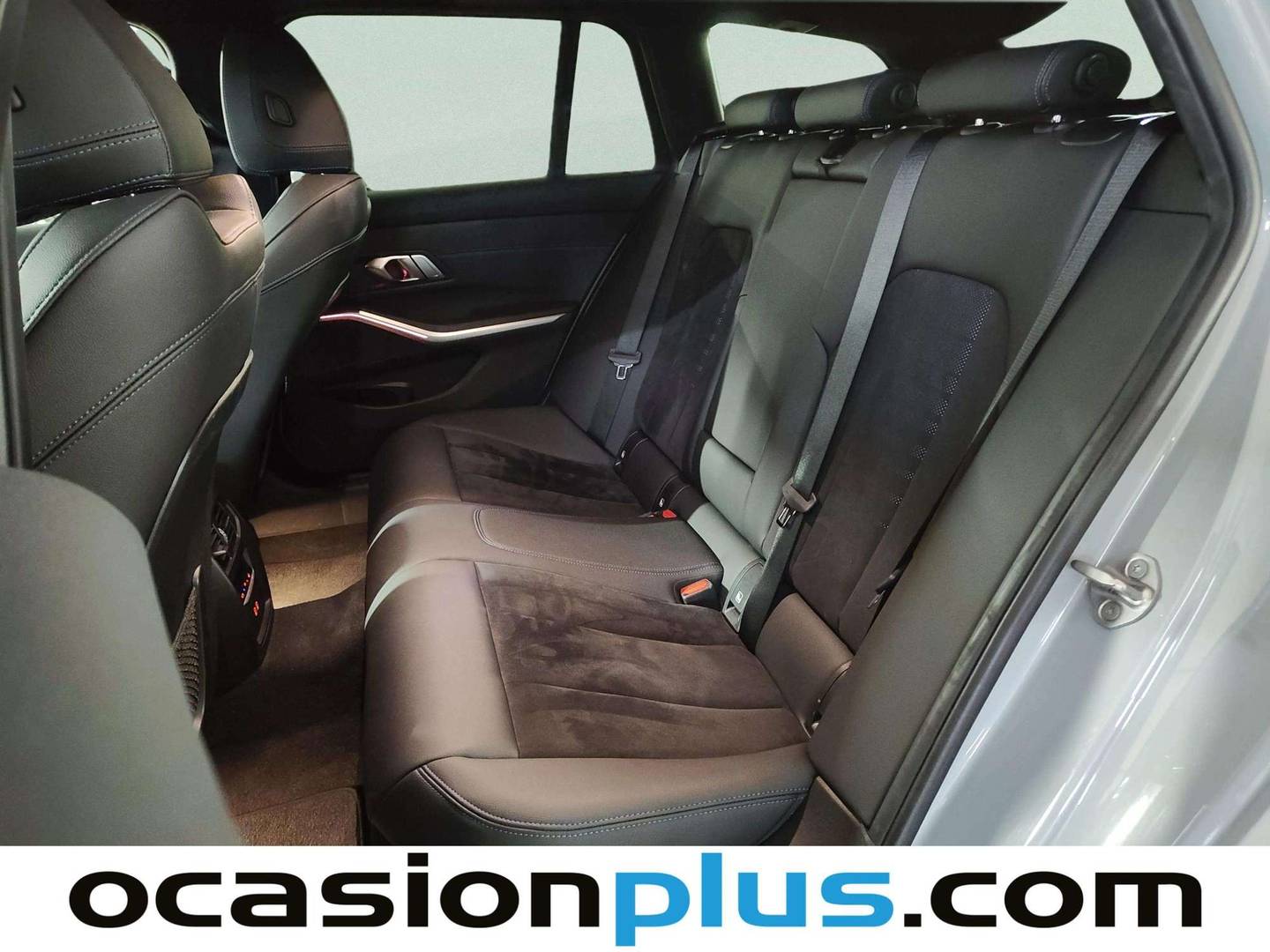 Foto asientos traseros BMW Serie 3 BMW Serie 3 330e xDrive Touring (292 CV) Pack M