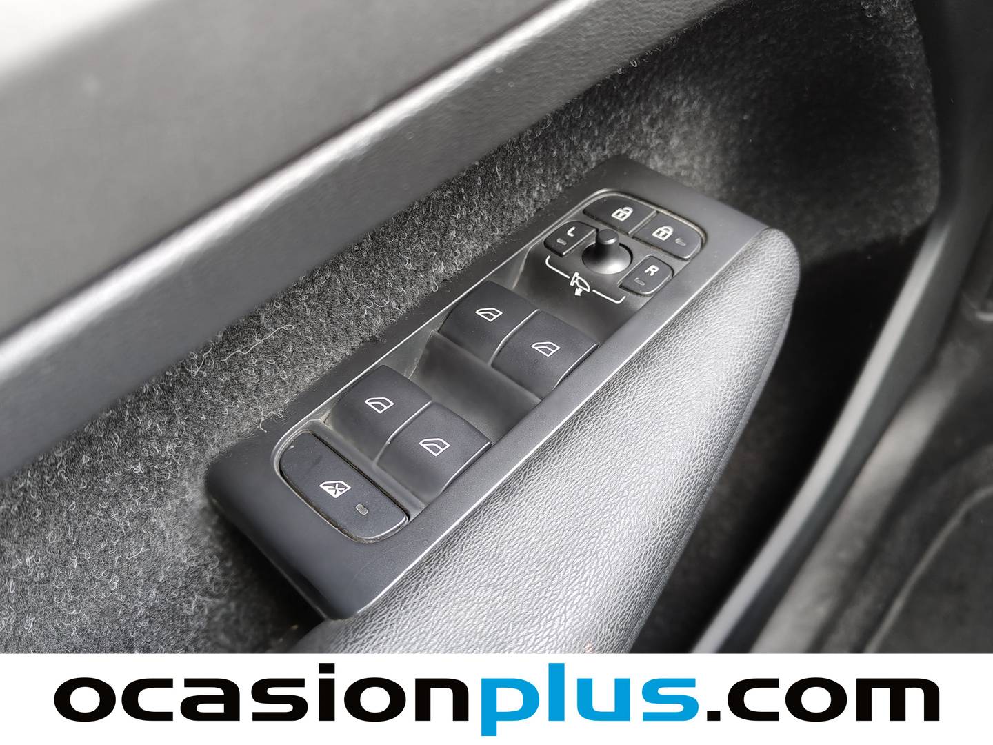 Volvo XC40 Volvo XC40 D3 Business Plus Auto (150 CV) automático