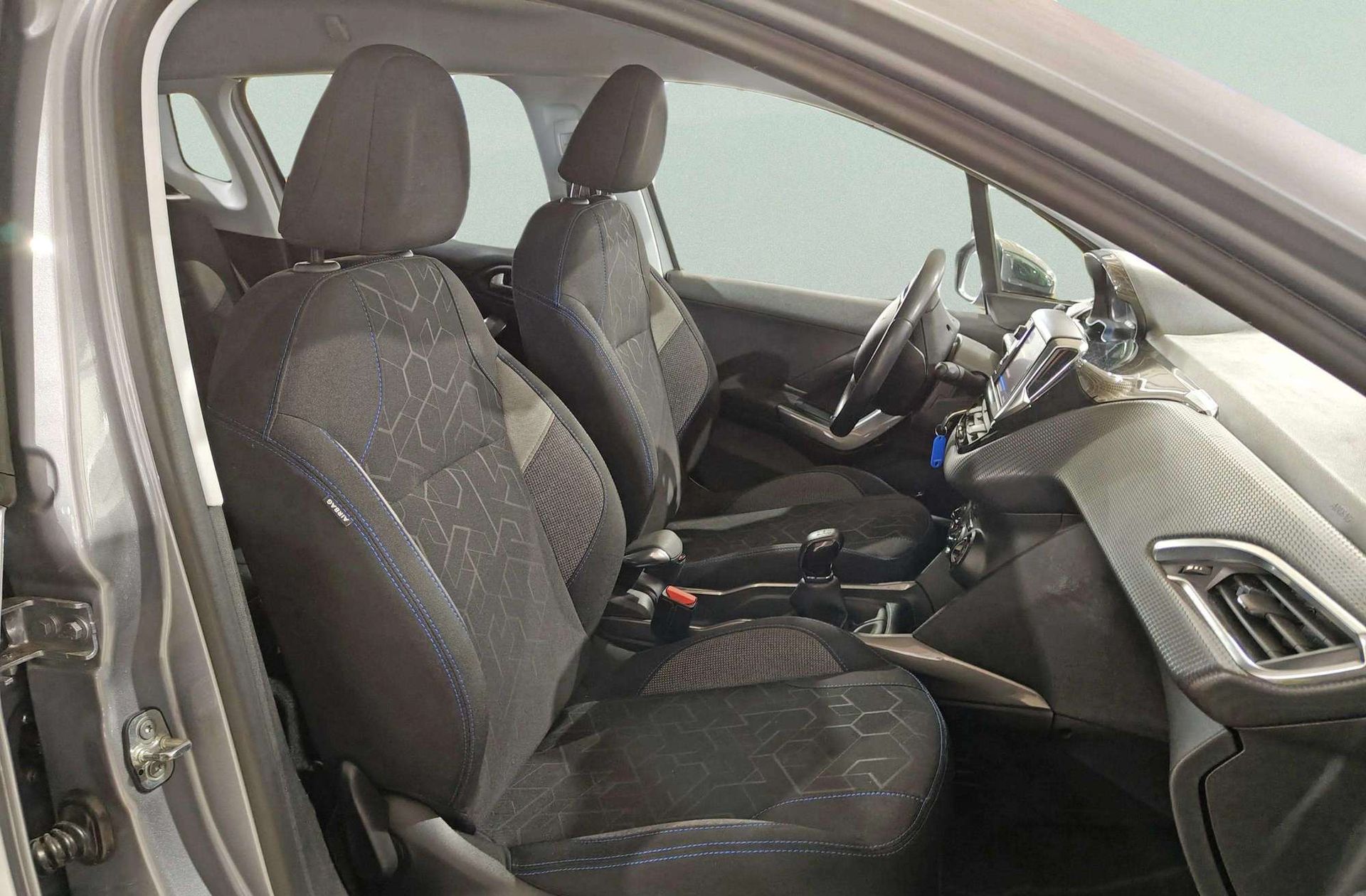 Peugeot 2008 PureTech 82 Style - foto 17