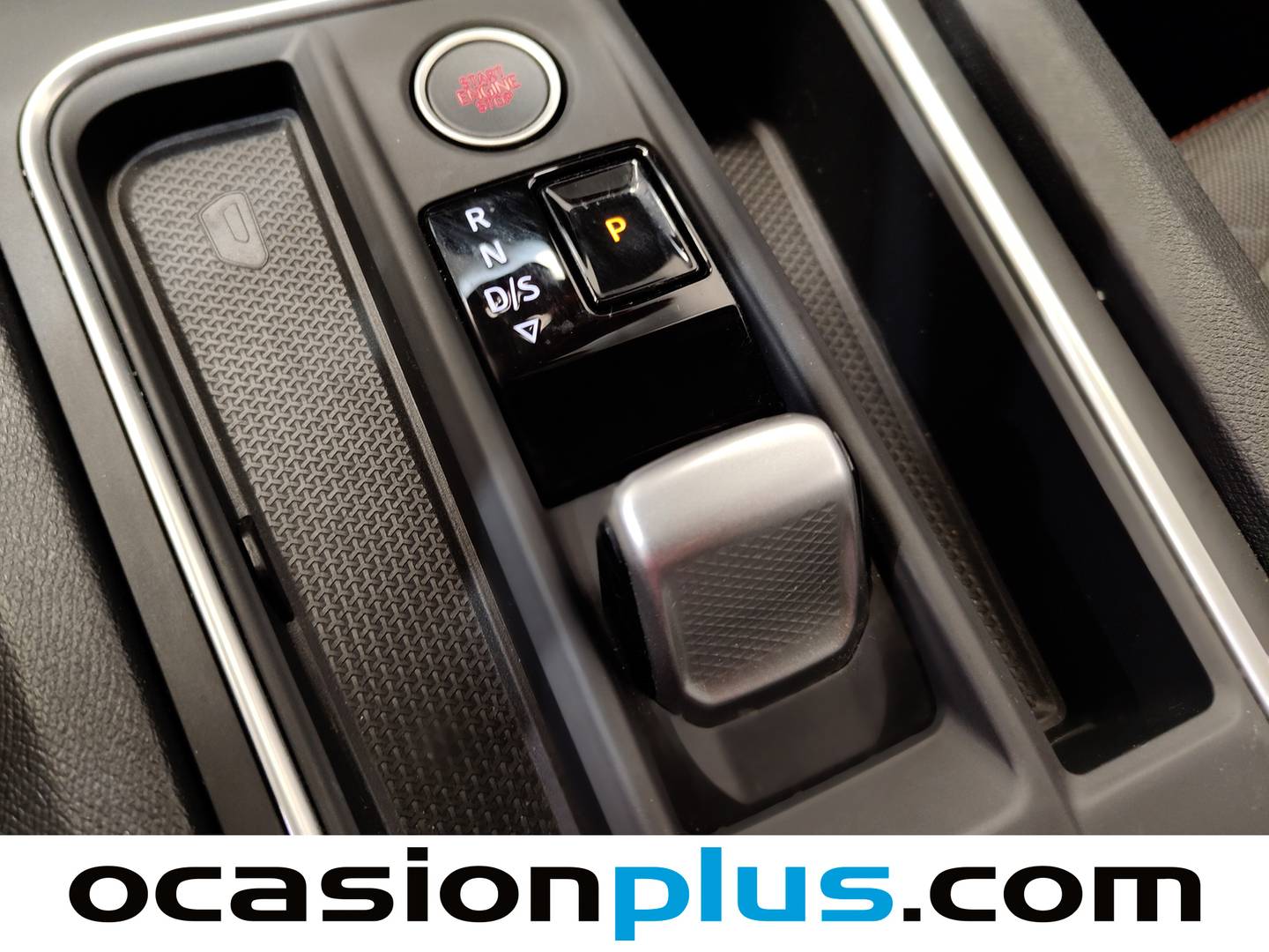 Seat León Seat León 1.0 eTSI S&S FR 25 Aniversario DSG (110 CV) de ocasión