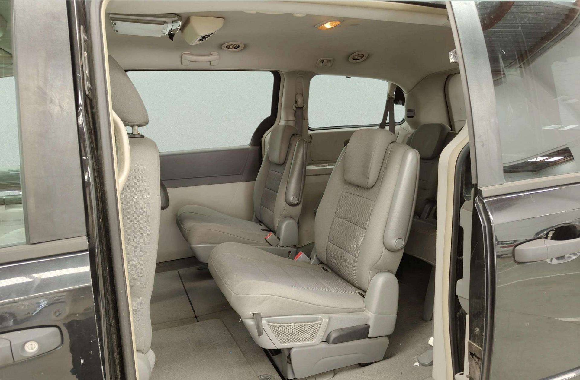 Chrysler Grand Voyager 2.8 CRD LX 7 plazas - foto 11