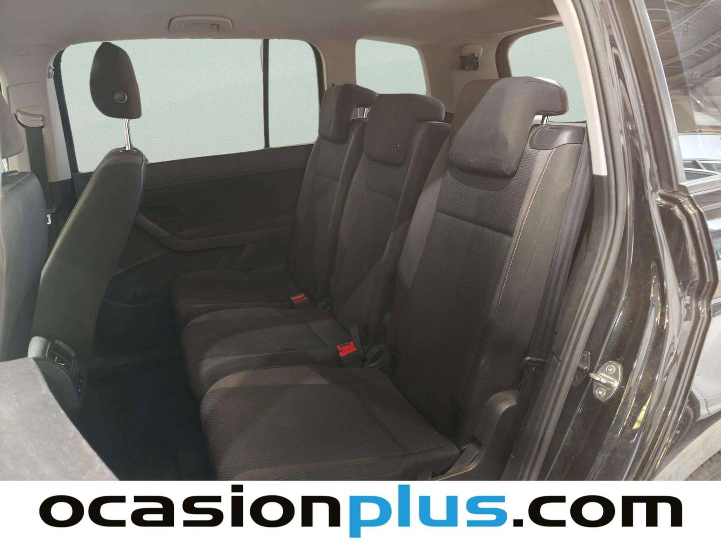Foto asientos traseros Volkswagen Touran Volkswagen Touran Business 1.2 TSI (110 CV) 7 PLAZAS