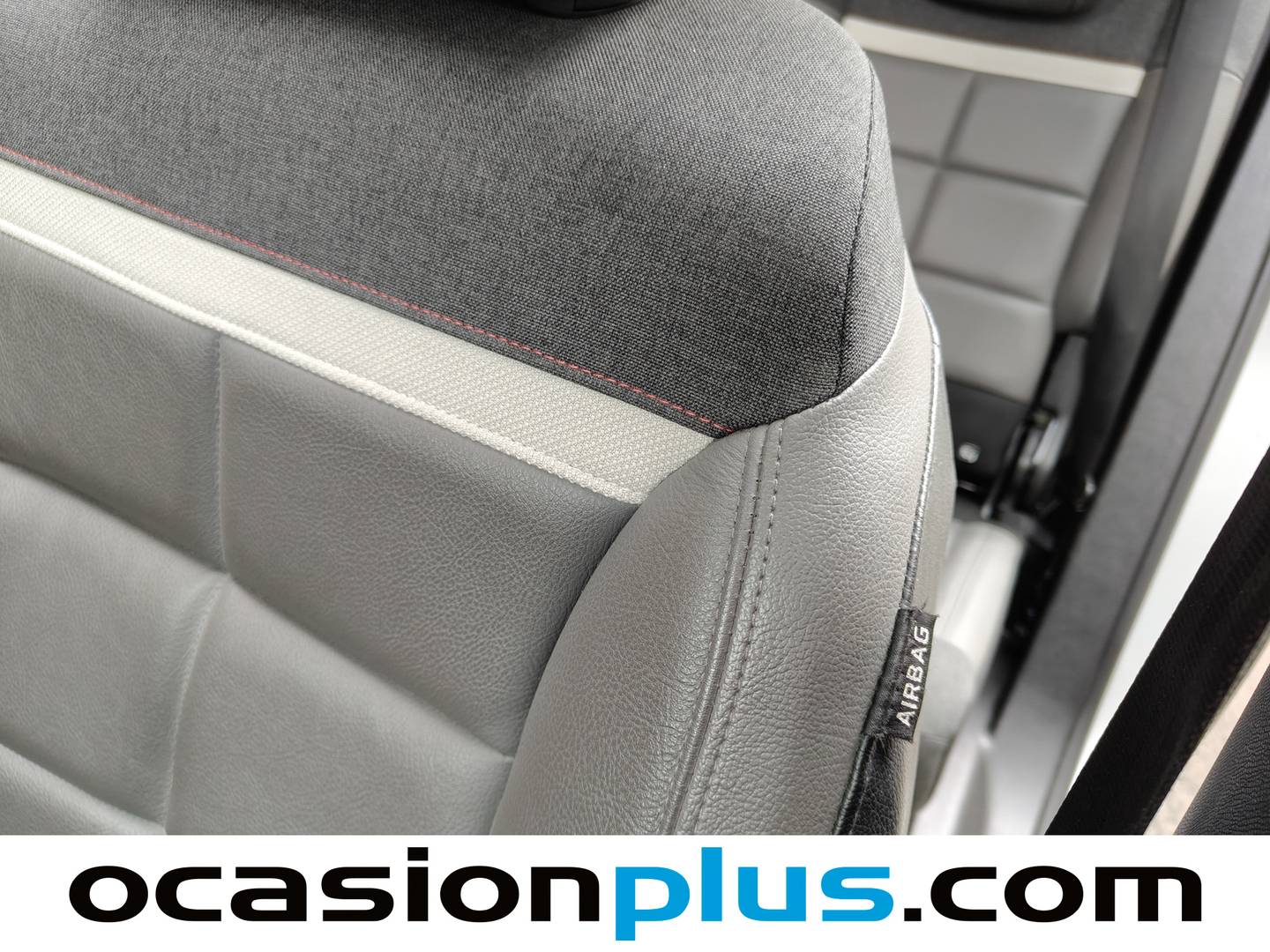 Equipamiento del Citroën C5 Aircross Citroën C5 Aircross BlueHdi 180 S&S Shine EAT8 (177 CV)
