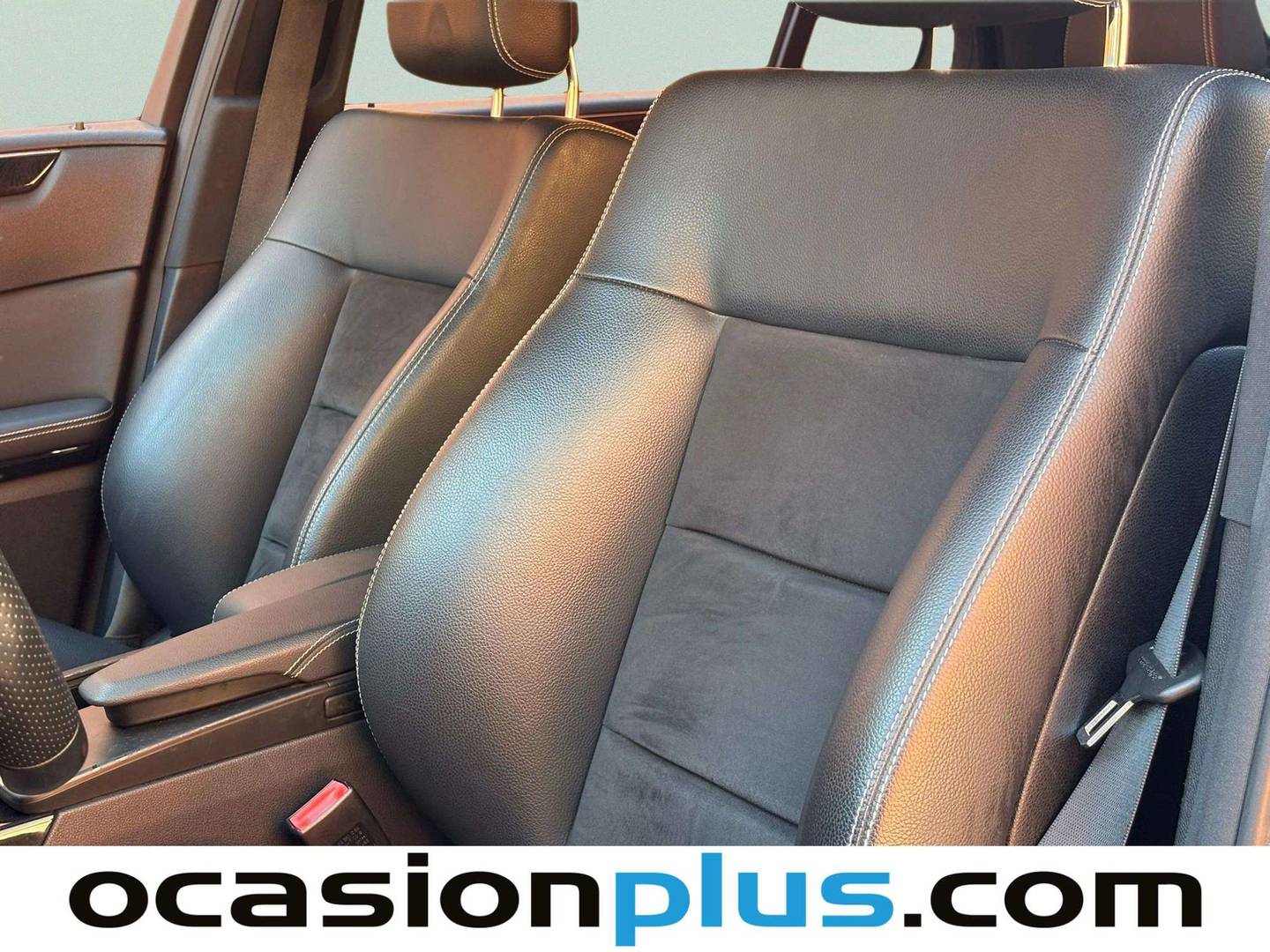 Extras y acabados del Mercedes Clase E Mercedes Clase E E 220 CDI Blue Efficiency Avantgarde (170 CV) Pack AMG