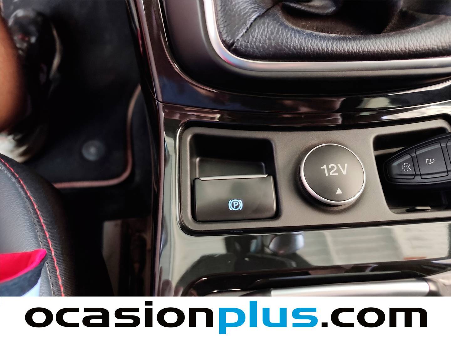 Ford Kuga Ford Kuga 1.5 EcoBoost 4x2 ST-Line Lim.Ed. de segunda mano