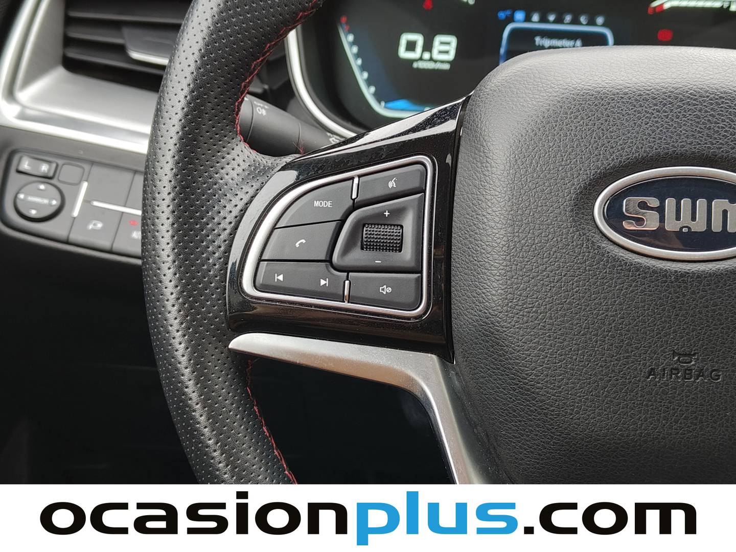 Foto SWM G01 SWM G01 1.5T Luxury  (131 CV)