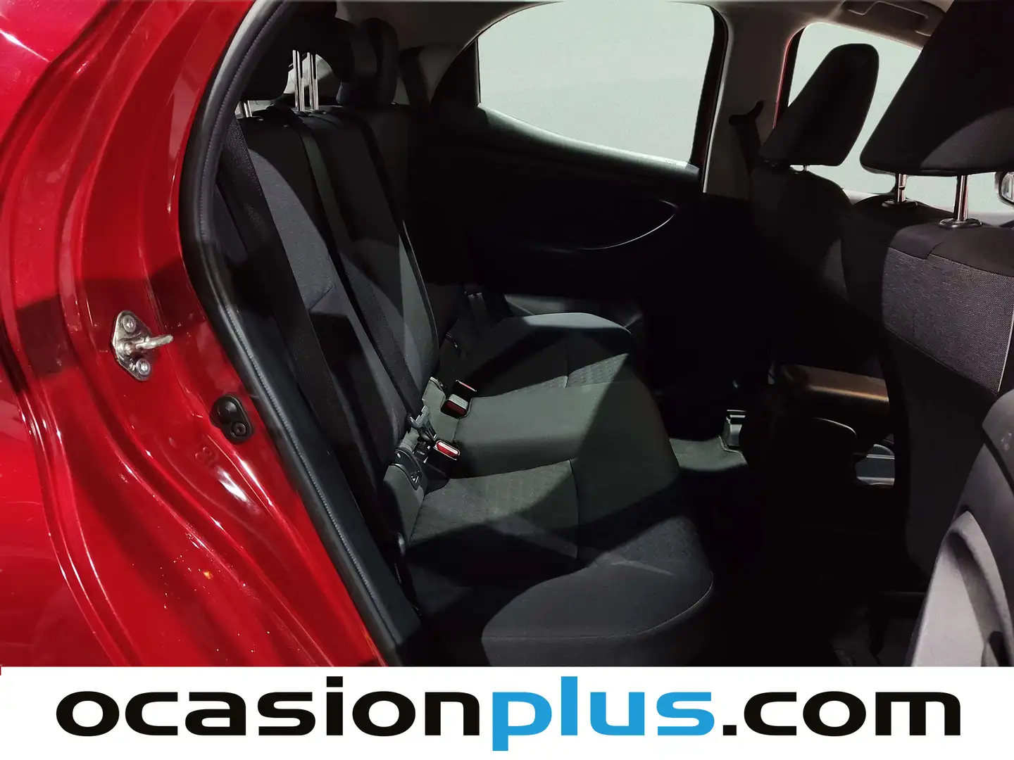 Foto Toyota Yaris Toyota Yaris 120H Business Plus (116 CV)