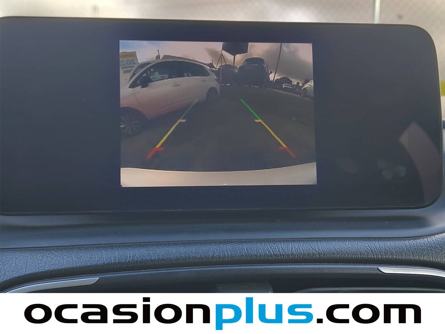 Equipamiento del Fiat Tipo Fiat Tipo 1.5 Hybrid Cross DCT (130 CV)