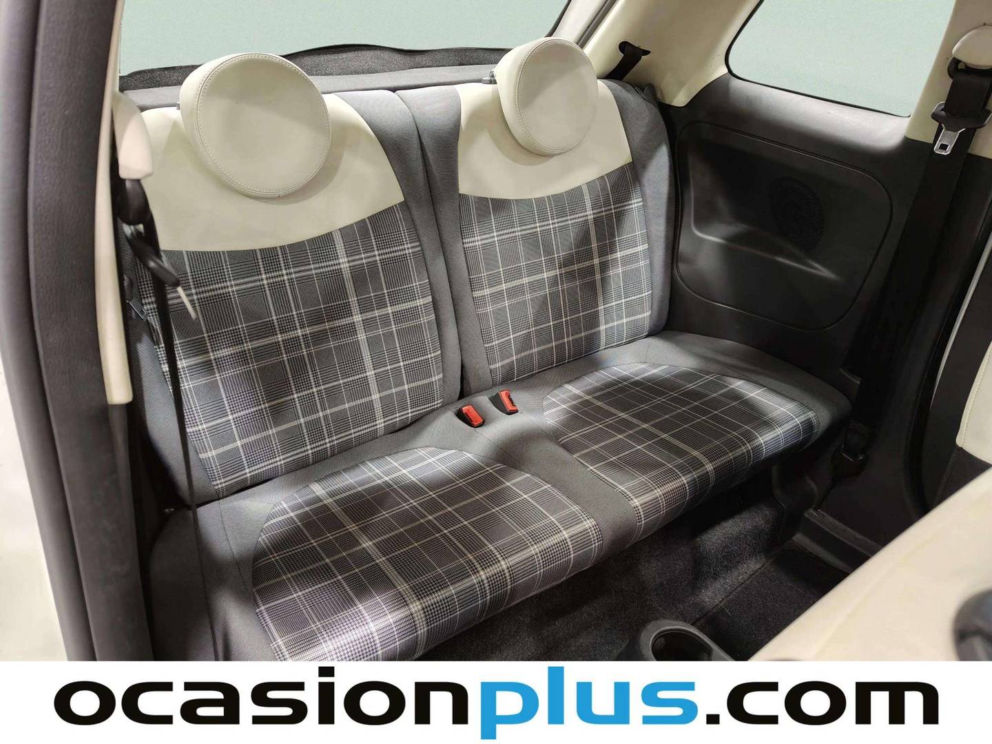 Foto Fiat 500 Fiat 500 1.2 8v Lounge (69 CV)