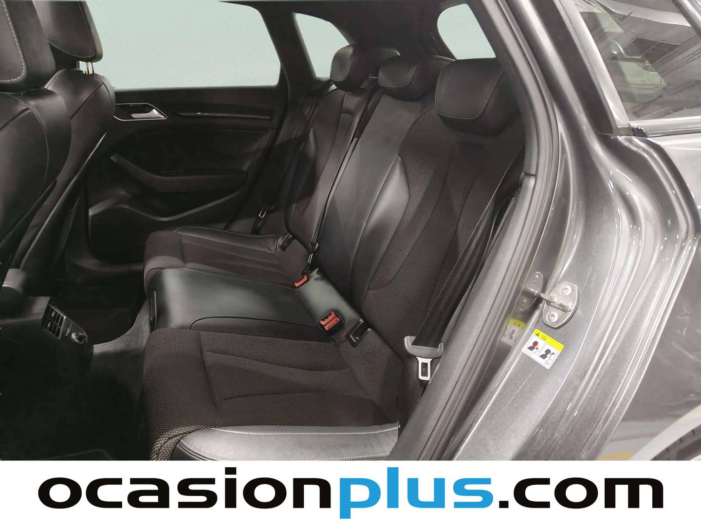 Foto asientos traseros Audi A3 Audi A3 Sportback Black line 35 TFSI (150 CV) S tronic