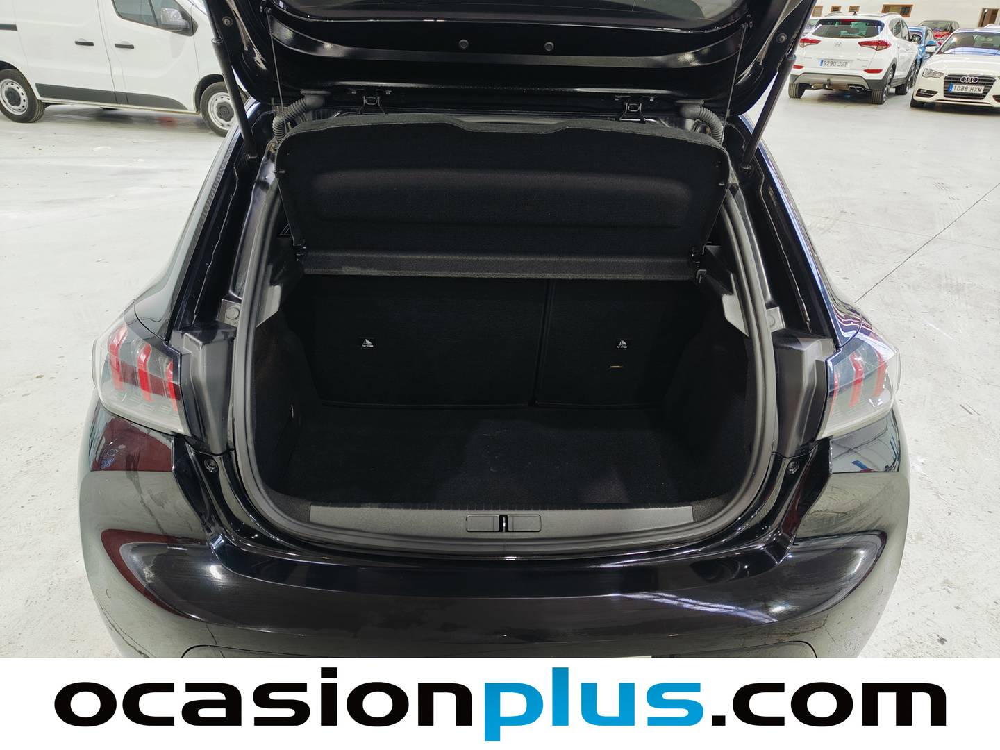 Foto Peugeot 208 Peugeot 208 PureTech 100 Allure (100 CV)