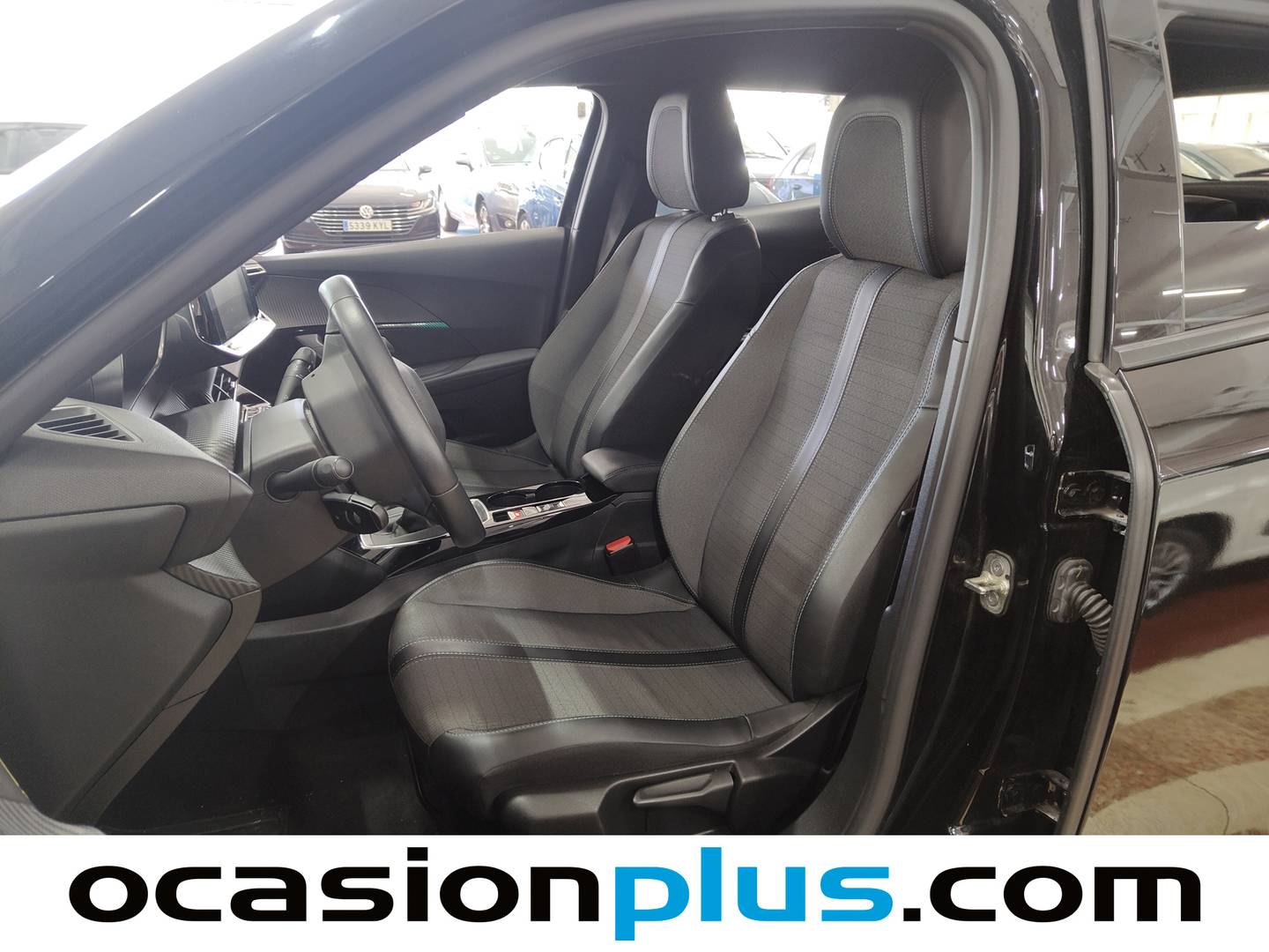 Foto Peugeot 2008 Peugeot 2008 PureTech 100 S&S Allure (100 CV)