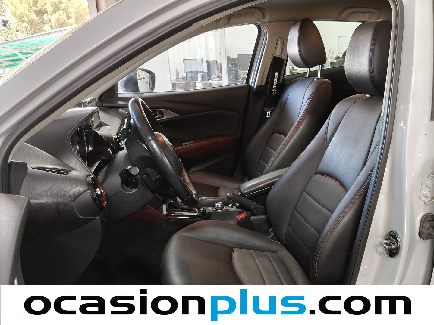 Foto asientos delanteros Mazda CX-3 Mazda CX-3 2.0 SKYACTIV GE i-Eloop Luxury 4WD AT (150 CV)