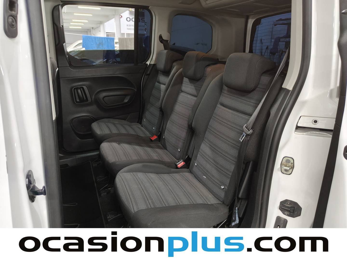 Foto asientos traseros Opel Combo Life Opel Combo Life 1.5TD S&S Innovation L (130 CV)