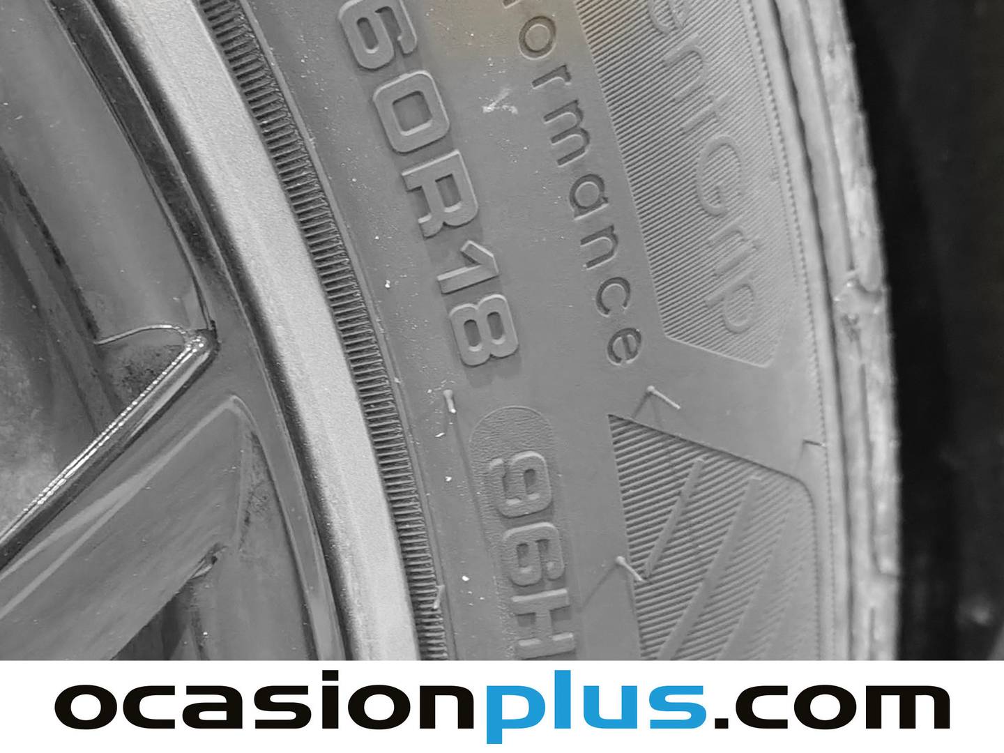 Foto Citroën C4 Citroen C4 PureTech 130 S&S 6v Plus  (131 CV)