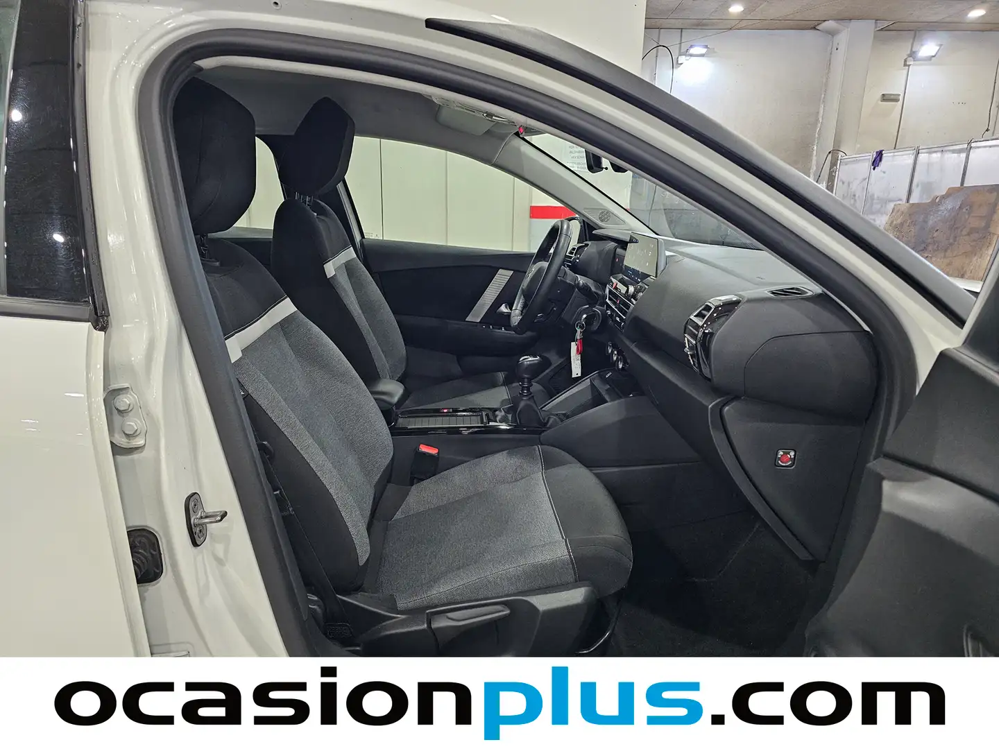 Foto Citroën C4 Citroen C4 BlueHDi 110 S&S Feel (110 CV)