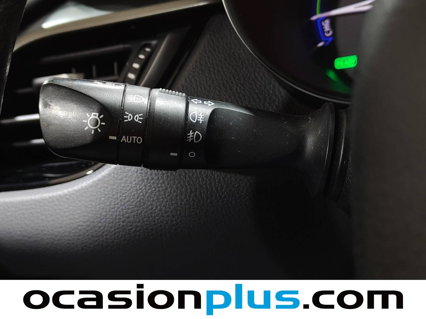 Foto Toyota C-HR Toyota C-HR 180H Advance (184 CV)