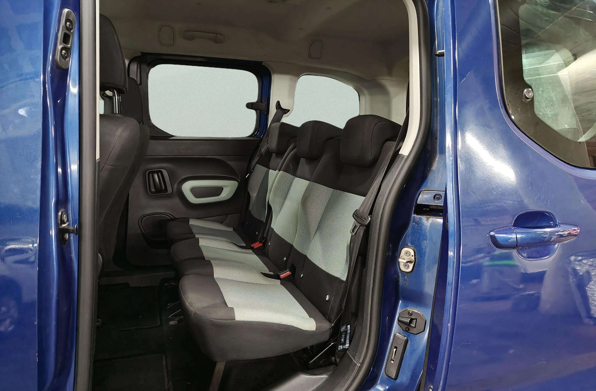 Citroën Berlingo Combi PureTech 110 Talla M Feel Semi-camperizada - foto 12