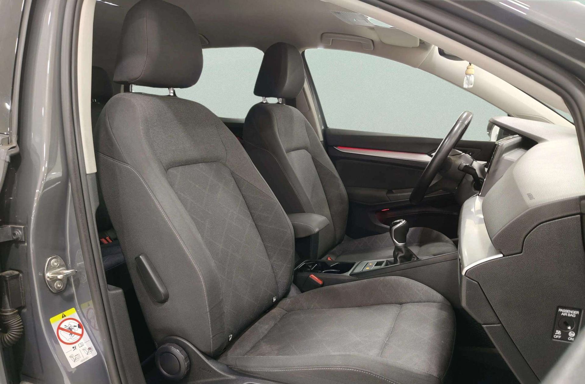 Volkswagen Golf Life 1.5 TSI - foto 18